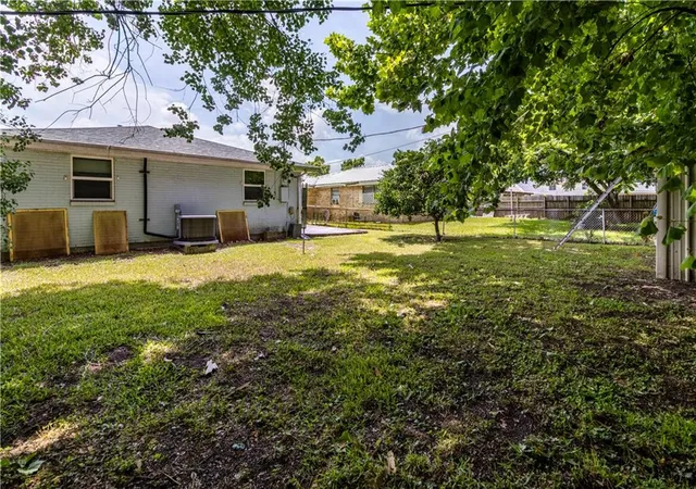 Homes for sale in Kenner, LA | 3809 Ole Miss Dr, Kenner, LA 70065 | MLS# 2562504