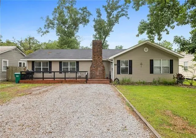 Homes for sale in Ponchatoula, LA | 285 8th Street Dr, Ponchatoula, LA 70454 | MLS# 2562880