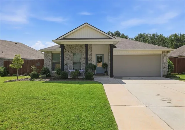 Homes for sale in Robert, LA | 23056 Rosa Blvd, Robert, LA 70455 | MLS# 2562881