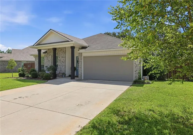 Homes for sale in Robert, LA | 23056 Rosa Blvd, Robert, LA 70455 | MLS# 2562881