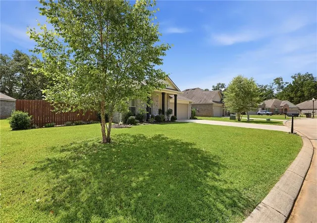 Homes for sale in Robert, LA | 23056 Rosa Blvd, Robert, LA 70455 | MLS# 2562881