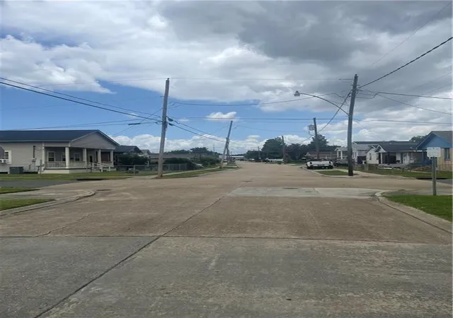 12th image of 1307 Solon St, Gretna, LA 70053 | MLS# 2562985