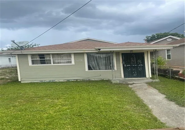 1st image of 1307 Solon St, Gretna, LA 70053 | MLS# 2562985