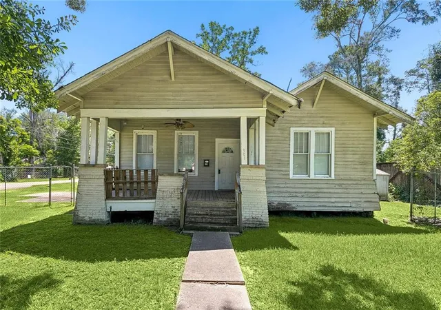 Homes for sale in Hammond, LA | 901 S Chestnut St, Hammond, LA 70403 | MLS# 2555602