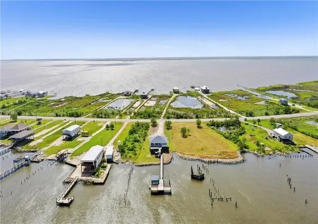 Photo 2 of Single family home for sale at 25139 Chef Menteur Hwy, New Orleans, LA 70129 | MLS# 2562141 | Listing updated on 2026-08-29