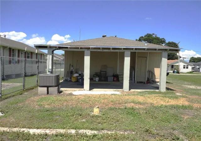 12th image of 2604 Lafayette St, Gretna, LA 70053 | MLS# 2562782
