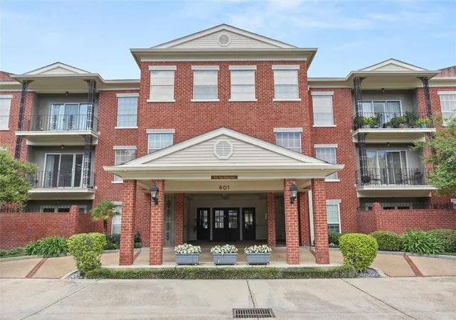 1st image of 801 Rue Burgundy St #315, Metairie, LA 70005 | MLS# 2563005