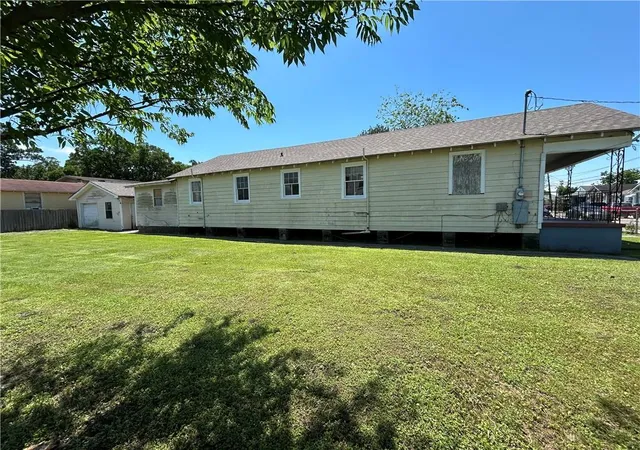1st image of 304 Leboeuf St, New Orleans, LA 70114 | MLS# 2563192