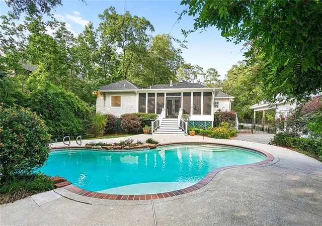 3rd image of 98 Zinnia Dr, Covington, LA 70433 | MLS# 2563199