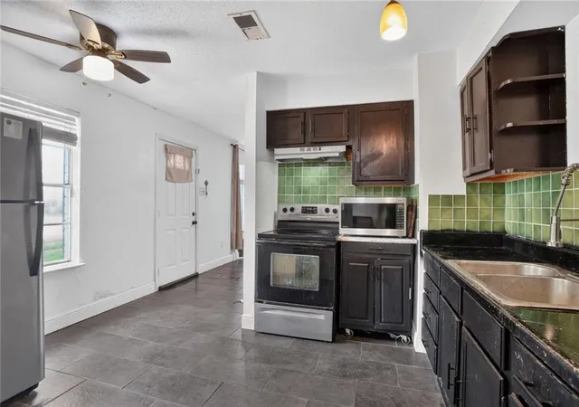 Photo 4 of Single family home for sale at 4145 E Loyola Dr, Kenner, LA 70065 | MLS# 2563174 | Listing updated on 2026-07-27