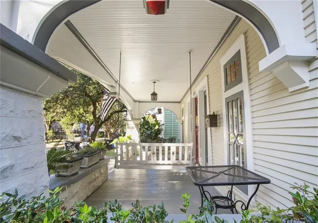 3rd image of 1327 Pine St, New Orleans, LA 70118 | MLS# 2563240