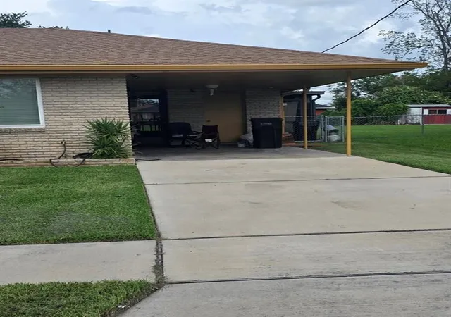 Homes for sale in New Orleans, LA | 2648 Mercedes Blvd, New Orleans, LA 70114 | MLS# 2563243