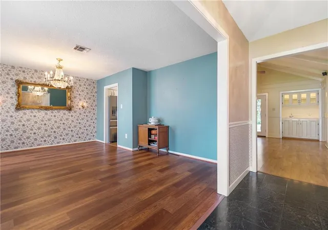 Homes for sale in Metairie, LA | 4729 Park Dr South Dr, Metairie, LA 70001 | MLS# 2563544