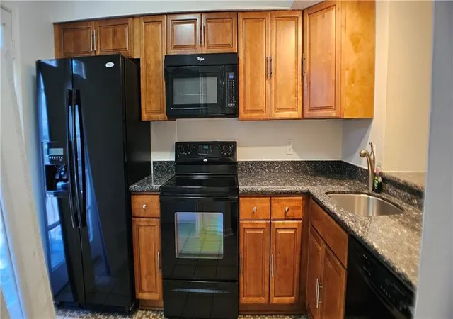 Homes for sale in Metairie, LA | 6200 Riverside Dr #500, Metairie, LA 70003 | MLS# 2559297