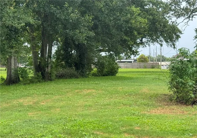 Homes for sale in Belle Chasse, LA | Oak Tree Rd, Belle Chasse, LA 70037 | MLS# 2557507