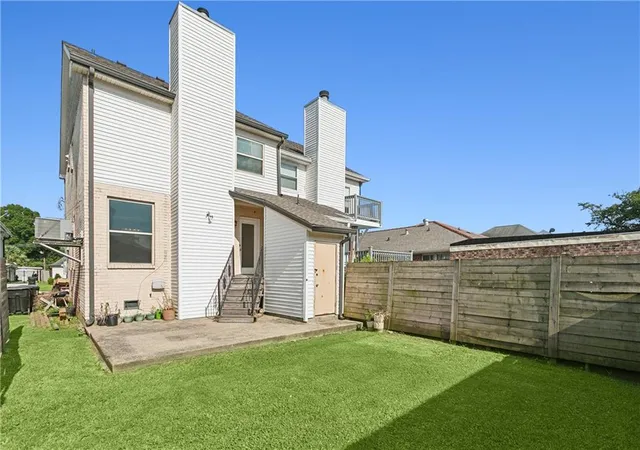 Homes for sale in New Orleans, LA | 6542 Avenue A, New Orleans, LA 70124 | MLS# 2563610