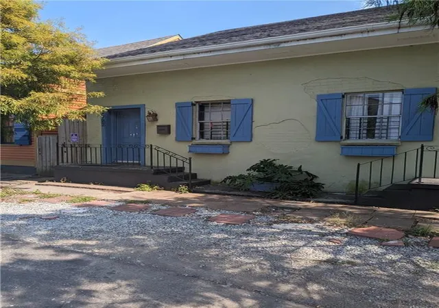 2nd image of 1720 1722 Marais St, New Orleans, LA 70116 | MLS# 2563645