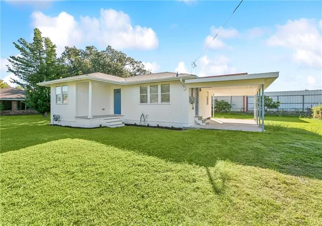 Homes for sale in Belle Chasse, LA | 147 Star Pl, Belle Chasse, LA 70037 | MLS# 2563164