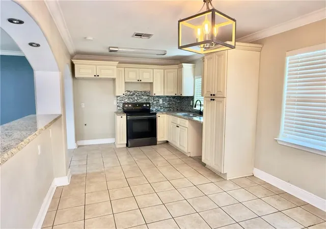 Homes for sale in La Place, LA | 3016 Concordia Dr, La Place, LA 70068 | MLS# 2563706