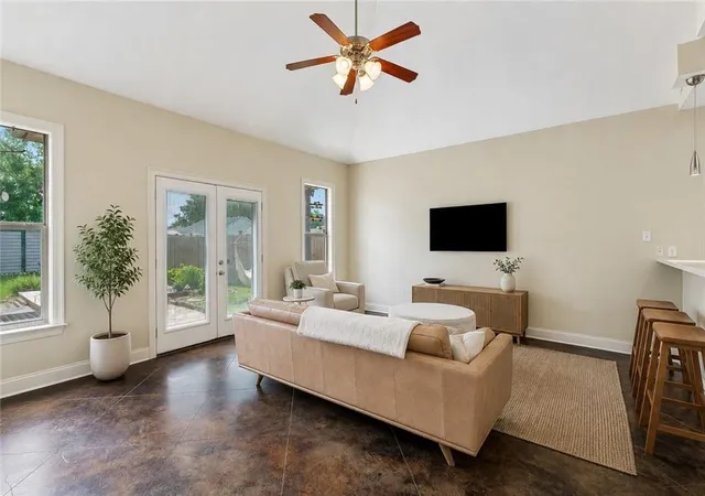3rd image of 705 Faun St St, Metairie, LA 70003 | MLS# 2563687