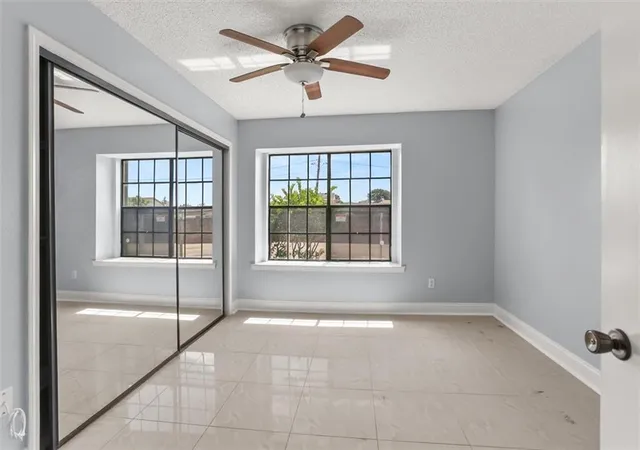 2nd image of 2924 Manhattan Blvd, Harvey, LA 70058