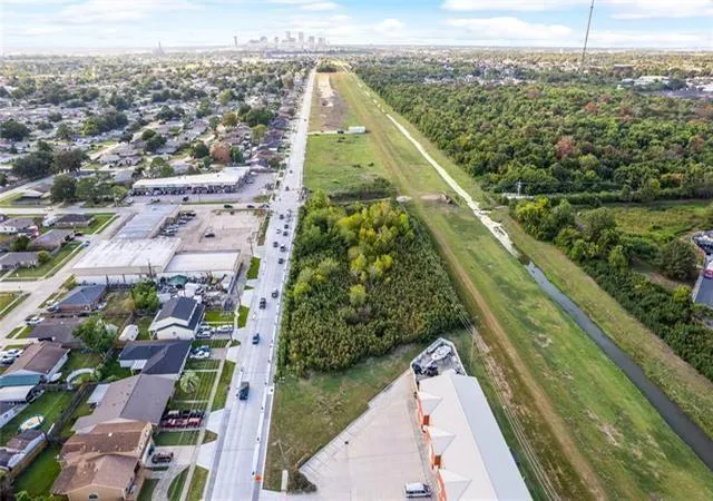3rd image of Vacant Lot On Holmes Blvd, Gretna, LA 70056 | MLS# 2563793