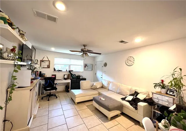 2nd image of 6241 43 Bellaire Dr, New Orleans, LA 70124 | MLS# 2563654