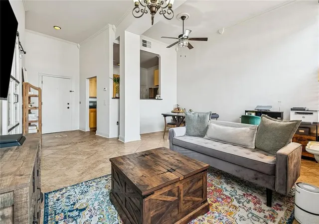 4th image of 330 Julia St #321, New Orleans, LA 70130 | MLS# 2563748
