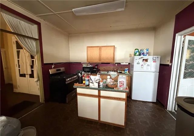 Photo 3 of House for sale at 5322 24 Laurel St, New Orleans, LA 70115 | MLS# 2563760 | Listing updated on 2026-06-25