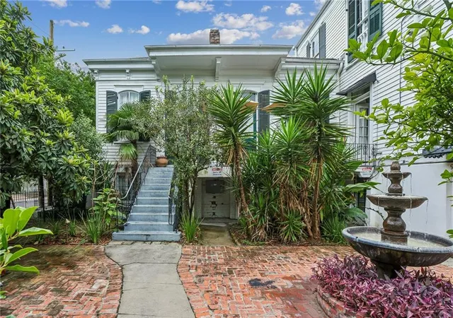Homes for sale in New Orleans, LA | 1206 Esplanade Ave, New Orleans, LA 70116 | MLS# 2563813