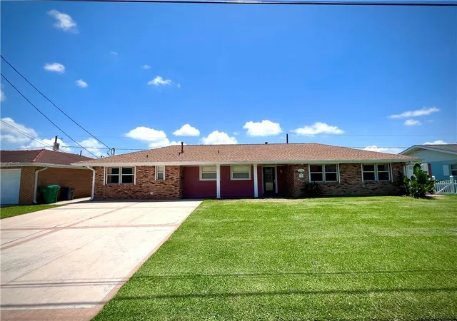 Homes for sale in Marrero, LA | 1113 Joyce St, Marrero, LA 70072 | MLS# 2563601