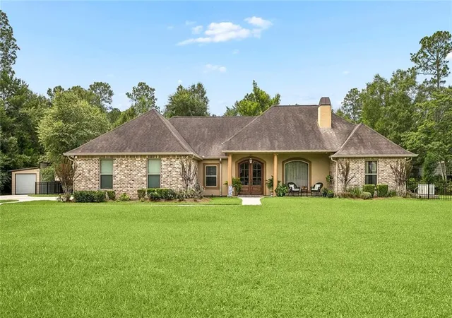 Homes for sale in Pearl River, LA | 38172 Joan Dr, Pearl River, LA 70452 | MLS# 2563856