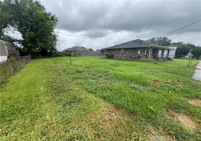16th image of 2125 Guerra Dr, Violet, LA 70092 | MLS# 2563884