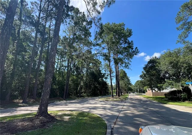 Homes for sale in Slidell, LA | 804 Huntwyck Cir, Slidell, LA 70460 | MLS# 2563890