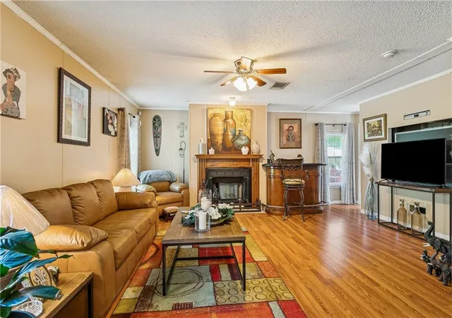 Photo 2 of Single family home for sale at 37410 E Pinehill Dr, Slidell, LA 70460 | MLS# 2562749 | Listing updated on 2026-08-02