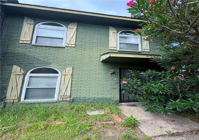 Homes for sale in New Orleans, LA | 4348 Paris Ave, New Orleans, LA 70122 | MLS# 2563933