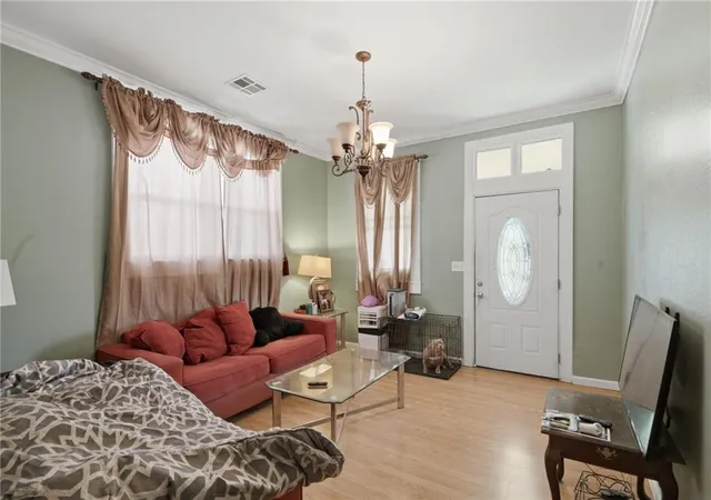 4th image of 2032 Robert St, New Orleans, LA 70115 | MLS# 2560557