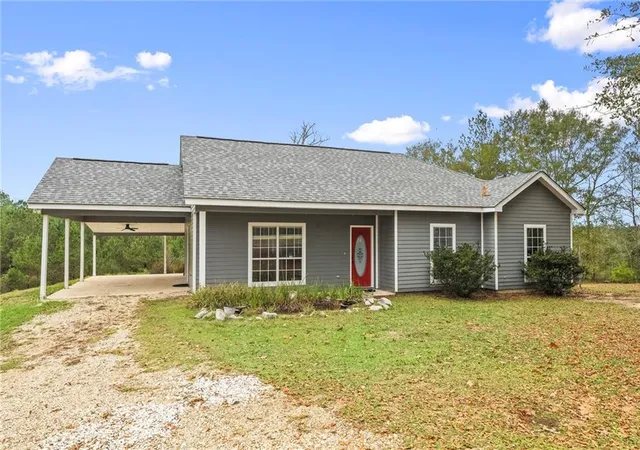 Homes for sale in Franklinton, LA | 20537 Choctaw Rd, Franklinton, LA 70438 | MLS# 2563964