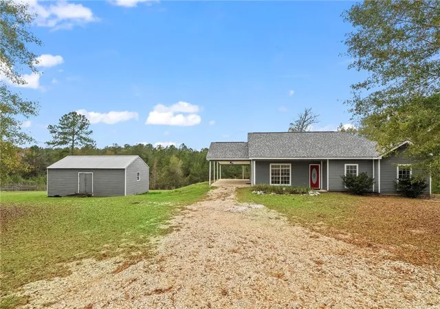 2nd image of 20537 Choctaw Rd, Franklinton, LA 70438 | MLS# 2563964