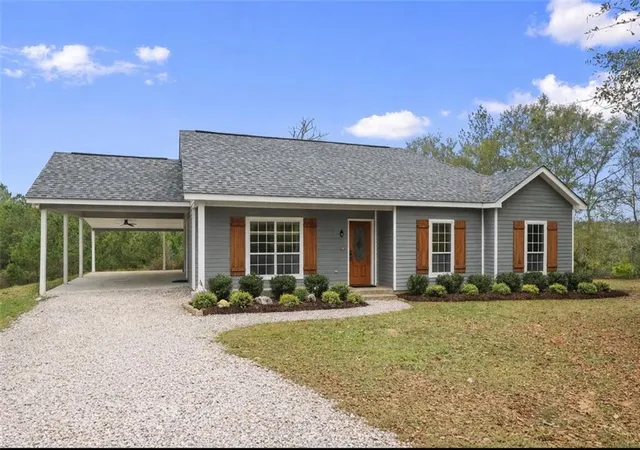 Photo 3 of Single family home for sale at 20537 Choctaw Rd, Franklinton, LA 70438 | MLS# 2563964 | Listing updated on 2026-08-06