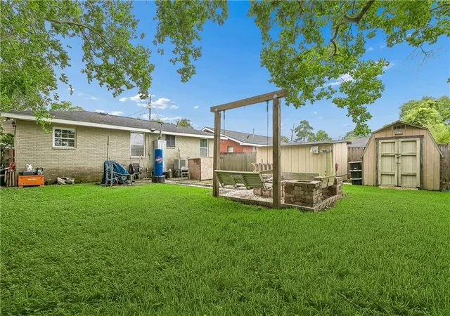 Homes for sale in Hahnville, LA | 348 Ash St, Hahnville, LA 70057 | MLS# 2563655