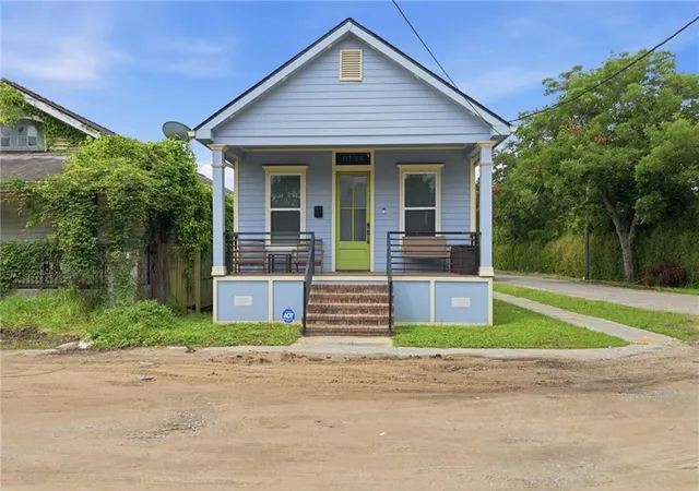 1st image of 9134 Peach St, New Orleans, LA 70118 | MLS# 2564044