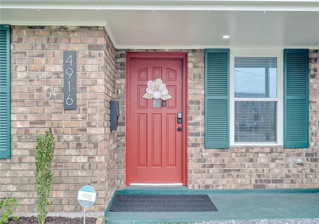 Homes for sale in Metairie, LA | 4916 Kawanee Ave, Metairie, LA 70006 | MLS# 2563789