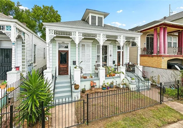 2nd image of 2421 23 Columbus St, New Orleans, LA 70119 | MLS# 2563346
