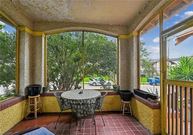 2nd image of 2832 34 Calhoun St, New Orleans, LA 70118 | MLS# 2564080