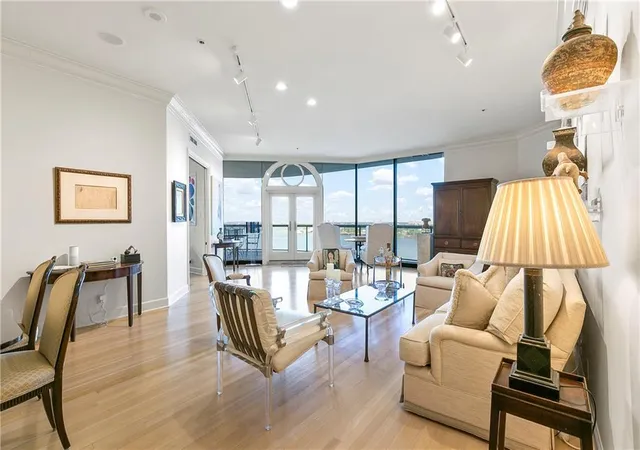 3rd image of 600 Port Of New Orleans Pl #6F, New Orleans, LA 70130 | MLS# 2564140