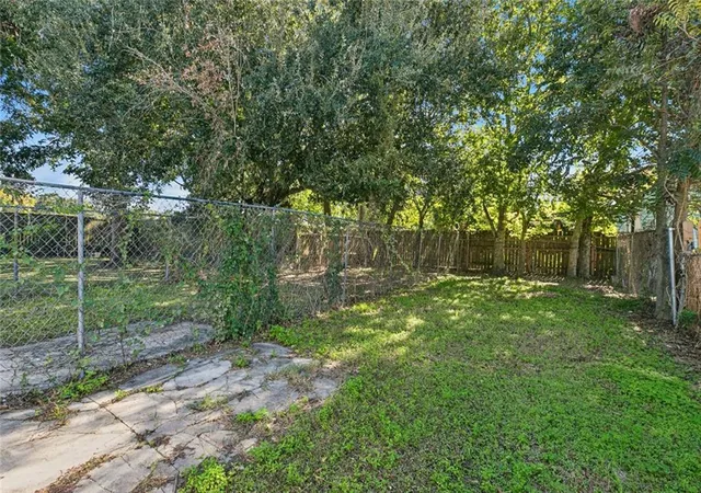 Homes for sale in New Orleans, LA | 4906 08 Burgundy St, New Orleans, LA 70117 | MLS# 2564163