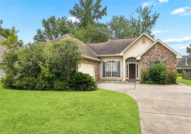 1st image of 937 Nancy St, Mandeville, LA 70448 | MLS# 2564126