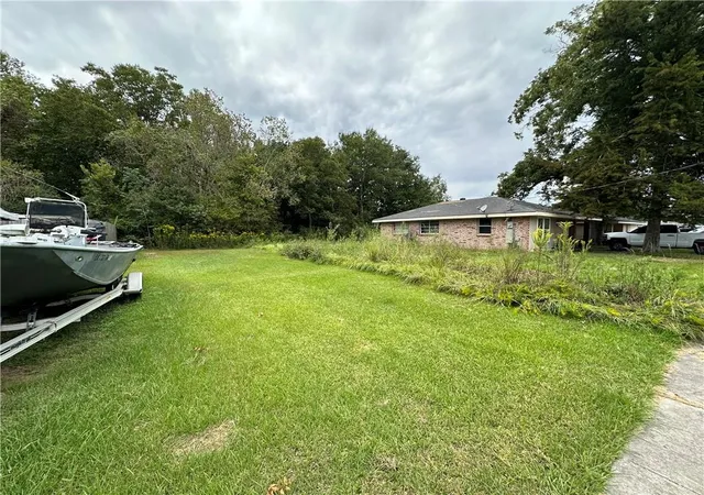 Photo 2 of Land for sale at 1828 Heights Dr, Saint Bernard, LA 70085 | MLS# 2564219 | Listing updated on 2026-07-09
