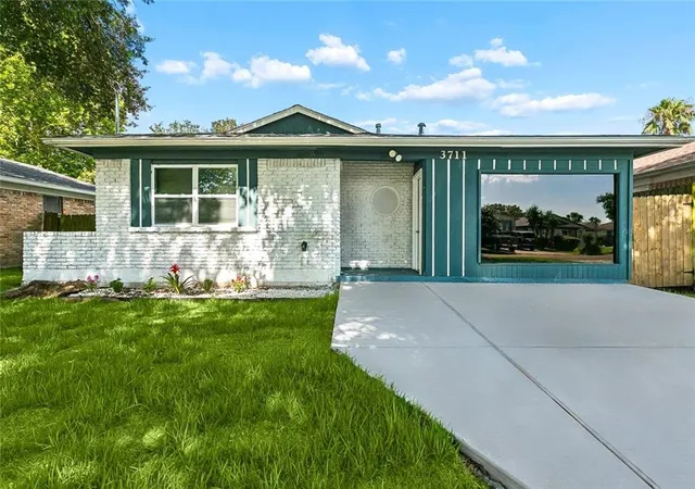 Photo 1 of Single family home for sale at 3711 Arkansas Ave, Kenner, LA 70065 | MLS# 2564180 | Listing updated on 2026-07-27